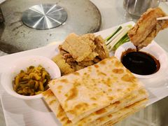 -金杏·粘卷子 烤鸭 农家菜