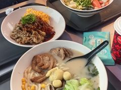 -彗星餐厅(香港迪士尼乐园)