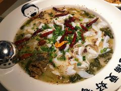 -江渔儿酸菜鱼(港湾1号店)