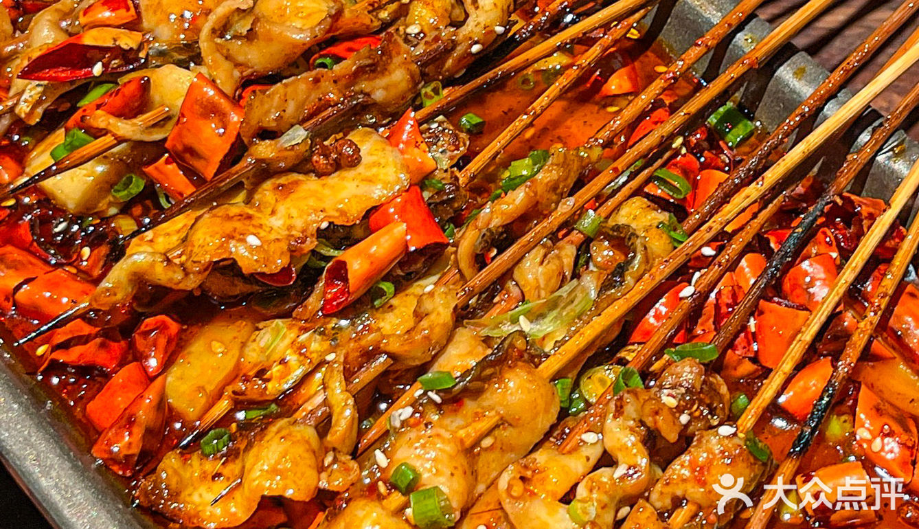 吃了123456789次的烧烤店！去吃过很多次的拾串！