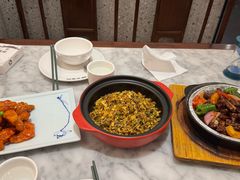 -小菜园新徽菜(宜兴八佰伴店)