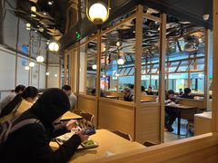 大堂-老乡鸡(上海品尊国际中心店)