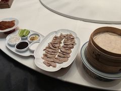 秦唐招牌焖炉烤鸭-北京王府井希尔顿酒店·秦唐中餐厅Chynna