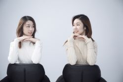 -onlygirl摄影美学馆高端定制(江滩店)