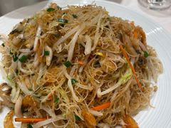 招牌海鲜炒粉干-小厨师·二十年沈家门小海鲜(百井坊巷店)