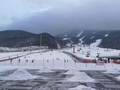 -中旅松花湖滑雪场