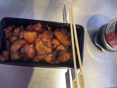 -老韩煸鸡·中国炸鸡(水塔美食街店)