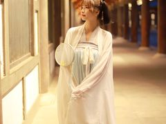 -云锦汉服馆·古典妆造摄影(唐城店)