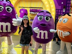 -m豆巧克力世界(上海世茂广场店)