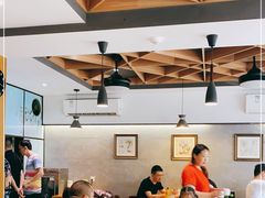 大堂-天天鲜面馆(衡山路店)