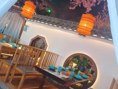 -荷塘秋月·本帮江浙菜(国权路店)