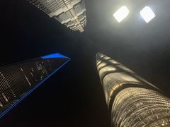 -陆家嘴空中步行连廊