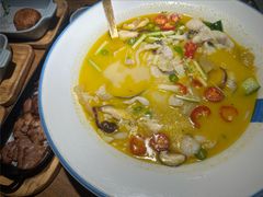 -蜜桃餐厅·伴山(湖滨商业街店)