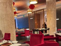 -粤尚腾香居中餐厅(首都机场希尔顿店)