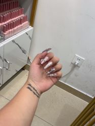 -尤米一站式美甲美睫