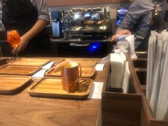 -星巴克(港汇1号办公楼店)