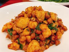 -侬佳蒸菜馆(听潮店)