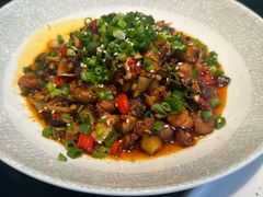 -万重锦·人文川菜馆(骡马市店)