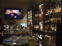 -O.F COCKTAIL&WHISKY