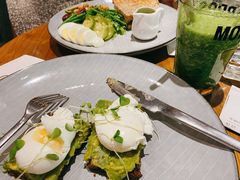 牛油果黑吐司-Moka Bros 摩卡站(嘉华店)