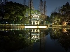 -汇龙潭