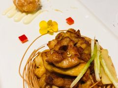 顺德盐焗鸡配金丝虾球-Yan Ting 宴庭中餐厅(上海静安瑞吉酒店)