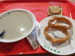 -护国寺小吃店(红莲南路店)