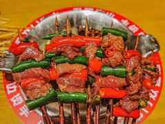 -牛串门串串香(东直门簋街总店)