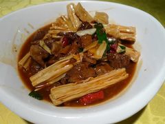 腐竹烧牛腩-蓬香楼