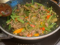 猫儿山的小黄牛-吃饭皇帝大(合生汇店)
