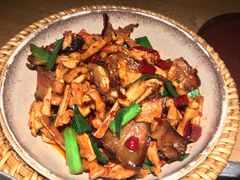 土萝卜干炒土腊肉-吃饭皇帝大(解放西路店)