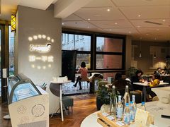 -潮一不贰·法式甜品·生日蛋糕·西式简餐(外滩店)