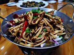 干锅茶树菇-回家湘菜馆(浮山后店)