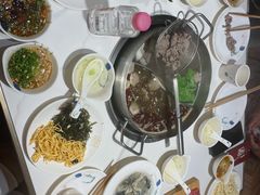 -和兴记潮汕牛肉火锅(太原街万达店)