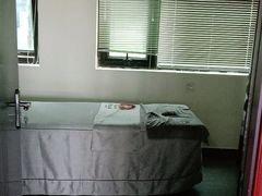 -张钰强中医正骨推拿连锁(唐家人才公寓店)