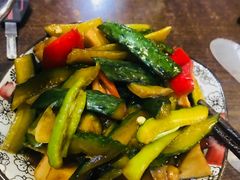 -内蒙焖面大盆骨餐馆(山大路店)