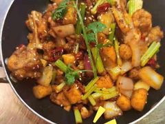 干锅牛蛙-小菜园新徽菜(镇江京口吾悦店)