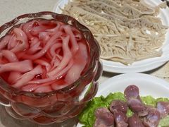 小牛叔千层肚-小牛叔鲜切牛肉·火锅·烤肉自助(公济桥路店)