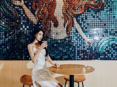 -星巴克臻选(上海合生汇1F店)
