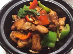 金不换三杯浓香滑鸡煲-太兴餐厅(东方广场分店)