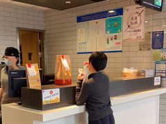 -麦当劳(莘松路芭比伦DT店)