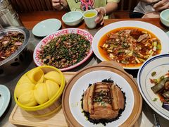 -六合居·明厨亮灶餐厅(成双大道店)