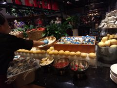 自助取餐区-OPEN開全日自助餐厅·牛肉火锅·海鲜(佛山希尔顿酒店)