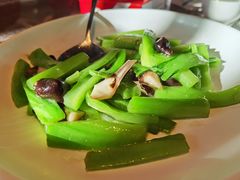 -巴盟人家·内蒙地方菜(华丽家族店)