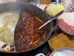 -赵美丽·重庆社区火锅·直营店(火车东站·中豪国际店)