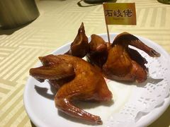 招牌烤乳鸽-石岐佬中山菜馆(张溪店)