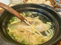 -馋三尺蟹粉小笼(人民广场店)
