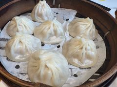 -馋三尺蟹粉小笼(人民广场店)