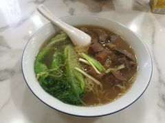 西关牛杂粉-银记肠粉店(北京路店)