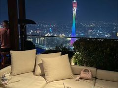 -广州柏悦酒店·悦吧·顶楼露天酒吧
